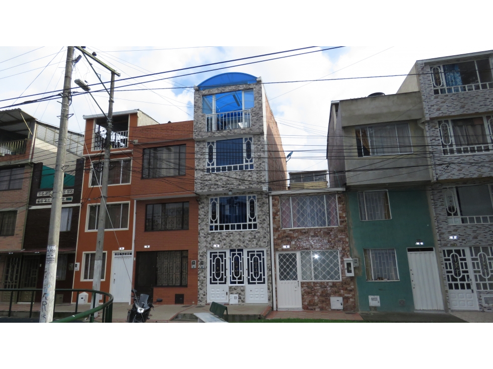 Casa en Venta por Casa 360 ubicado en Bogotá. El código del inmueble es: 7371064