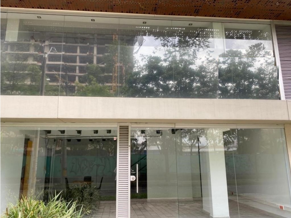 Local en Arriendo - Vista 2
