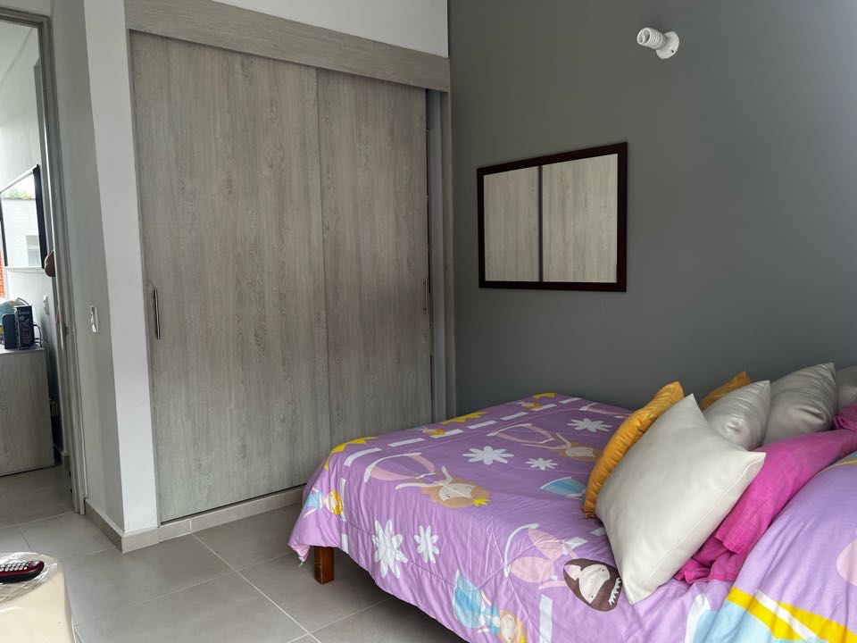 Casa Campestre en venta en Verdehorizonte, Jamundi, ID DE2674
