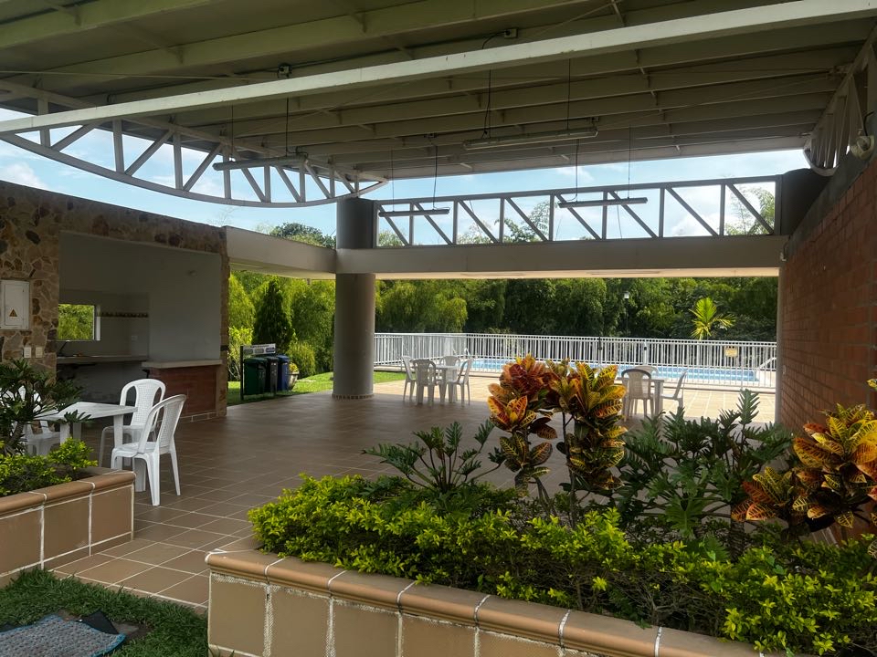 Casa Campestre en venta en Verdehorizonte, Jamundi, ID DE2674
