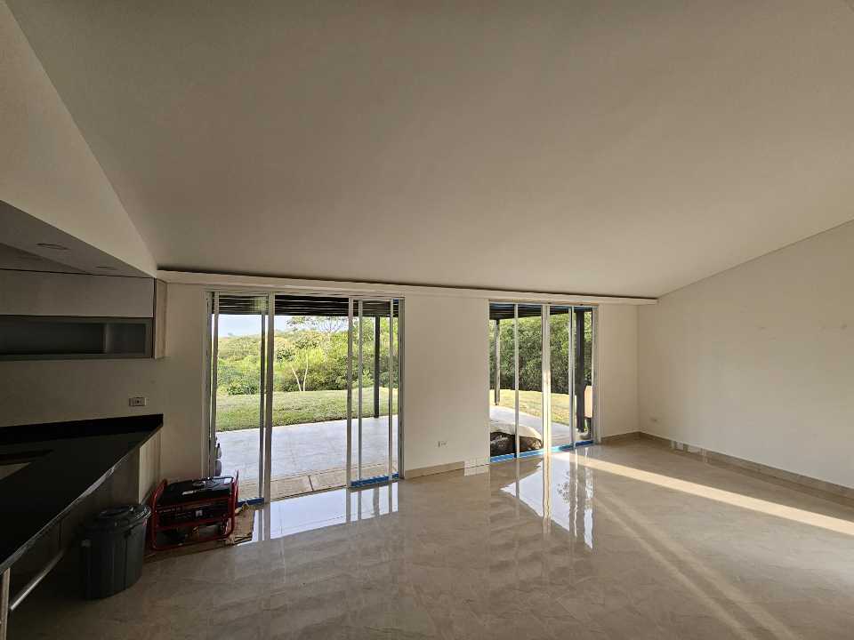 Casa Campestre en venta en Potrerito, Jamundi, ID HT4808