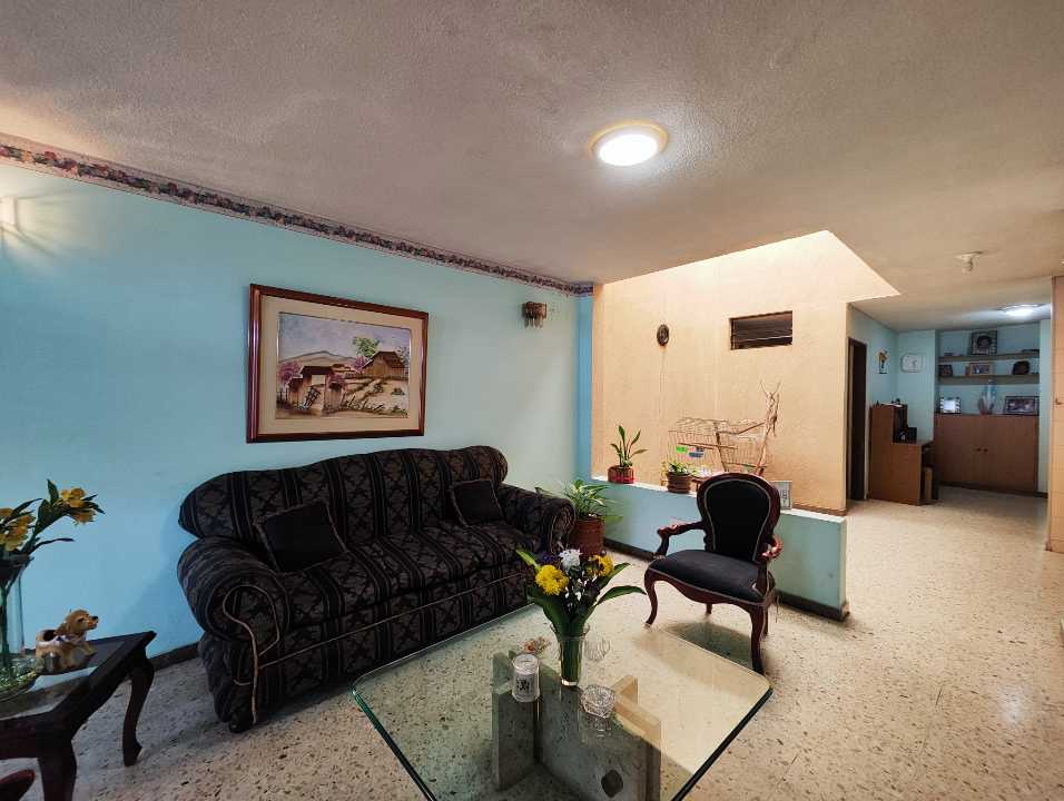 Casa en venta en El Ingenio, Cali, ID QL9779