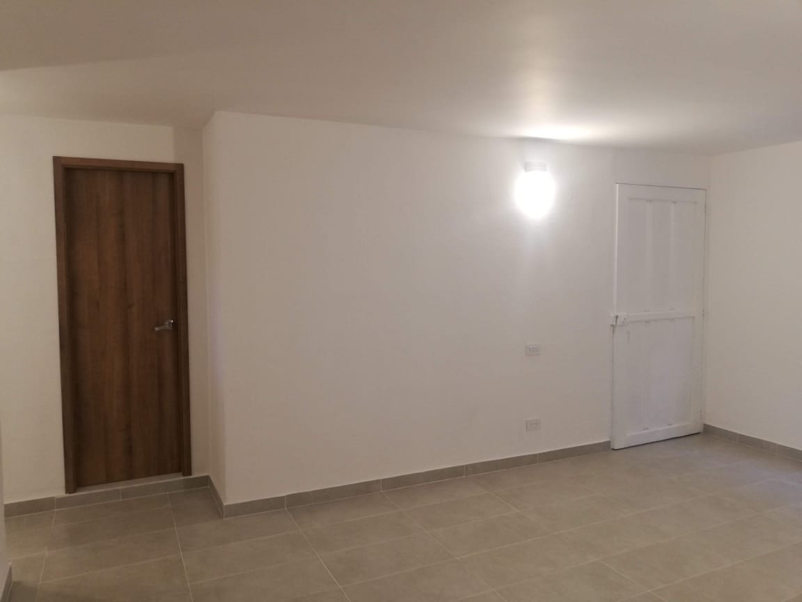 Apartamento en venta en Calipso, Cali, ID DZ2747