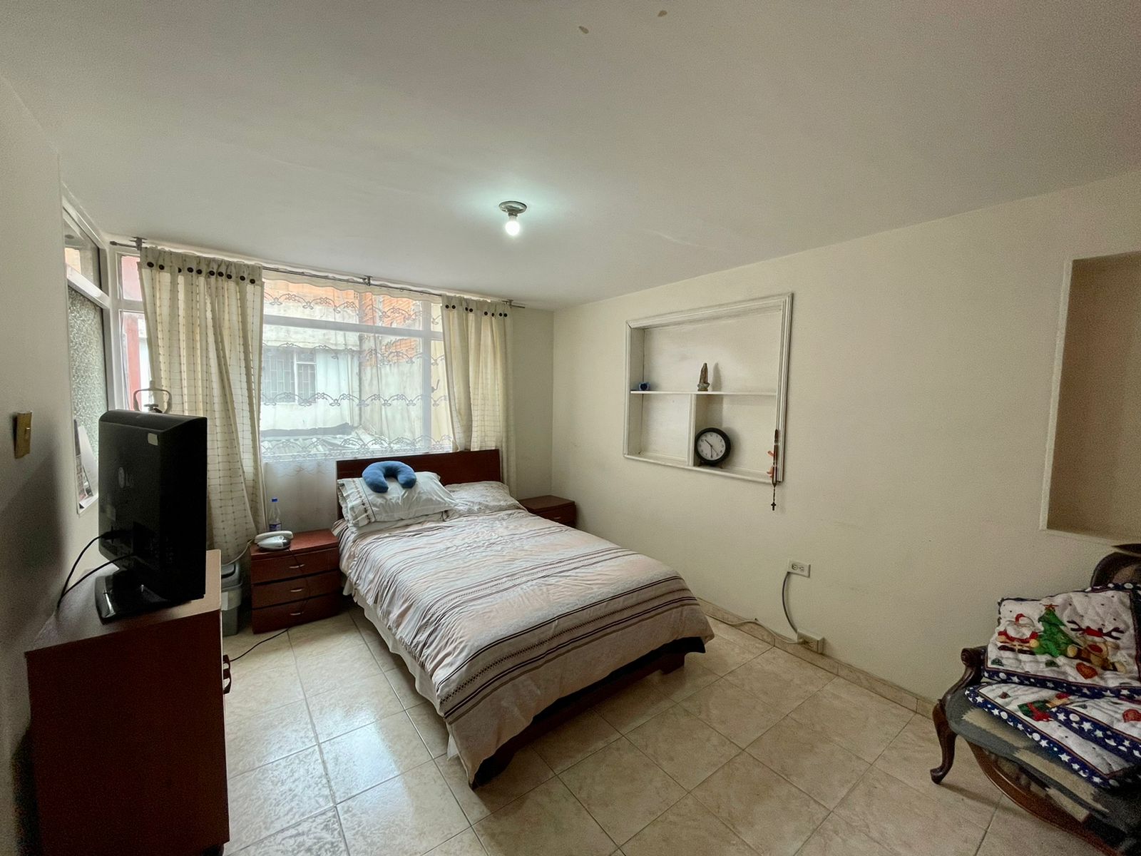 Venta hermosa casa comercial en Bonanza