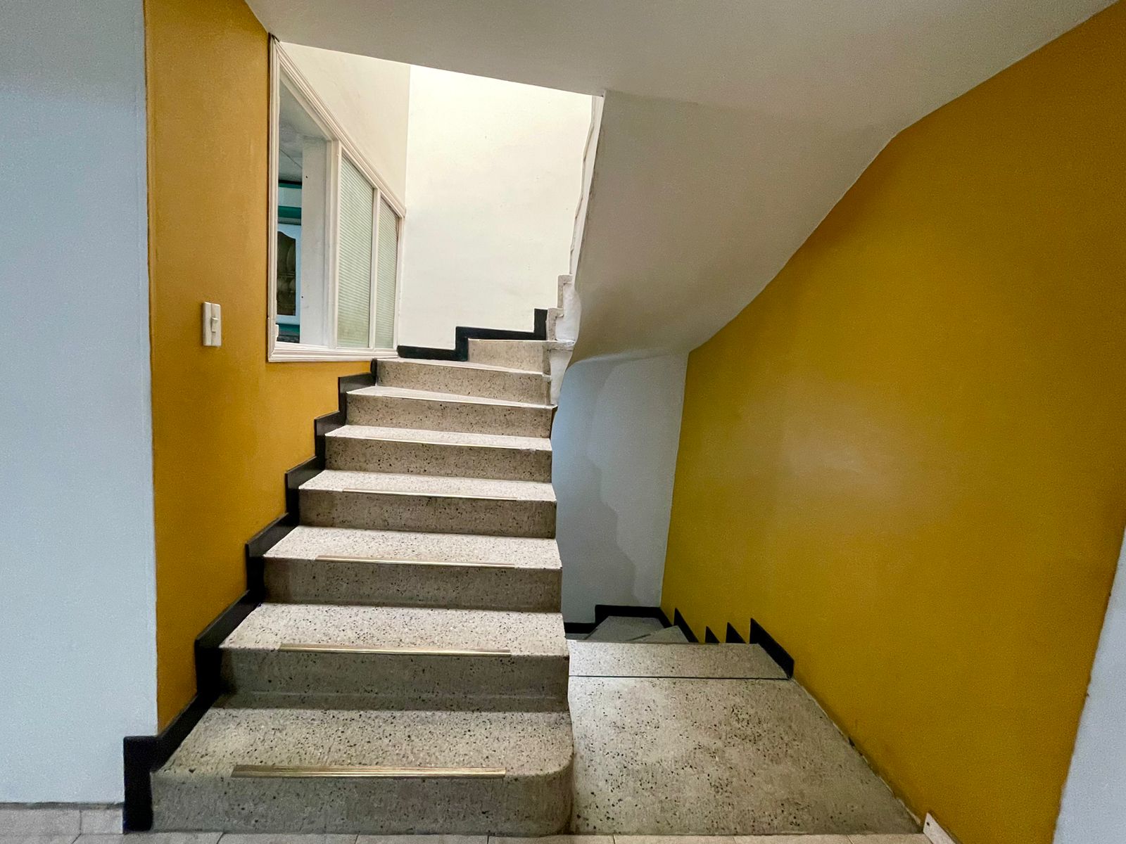 Venta hermosa casa comercial en Bonanza