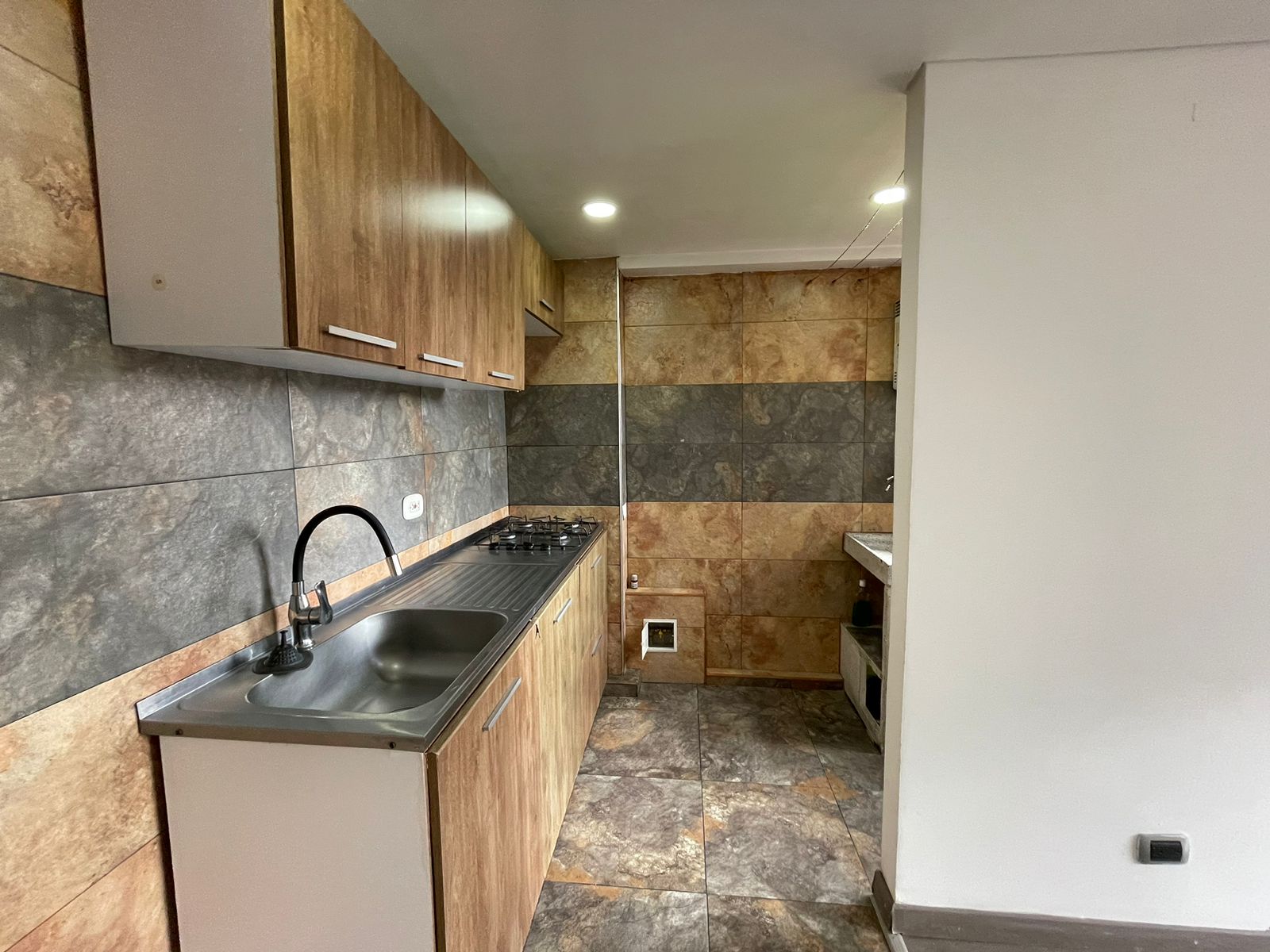 En venta espectacular apartamento en Madrid, Cundinamarca