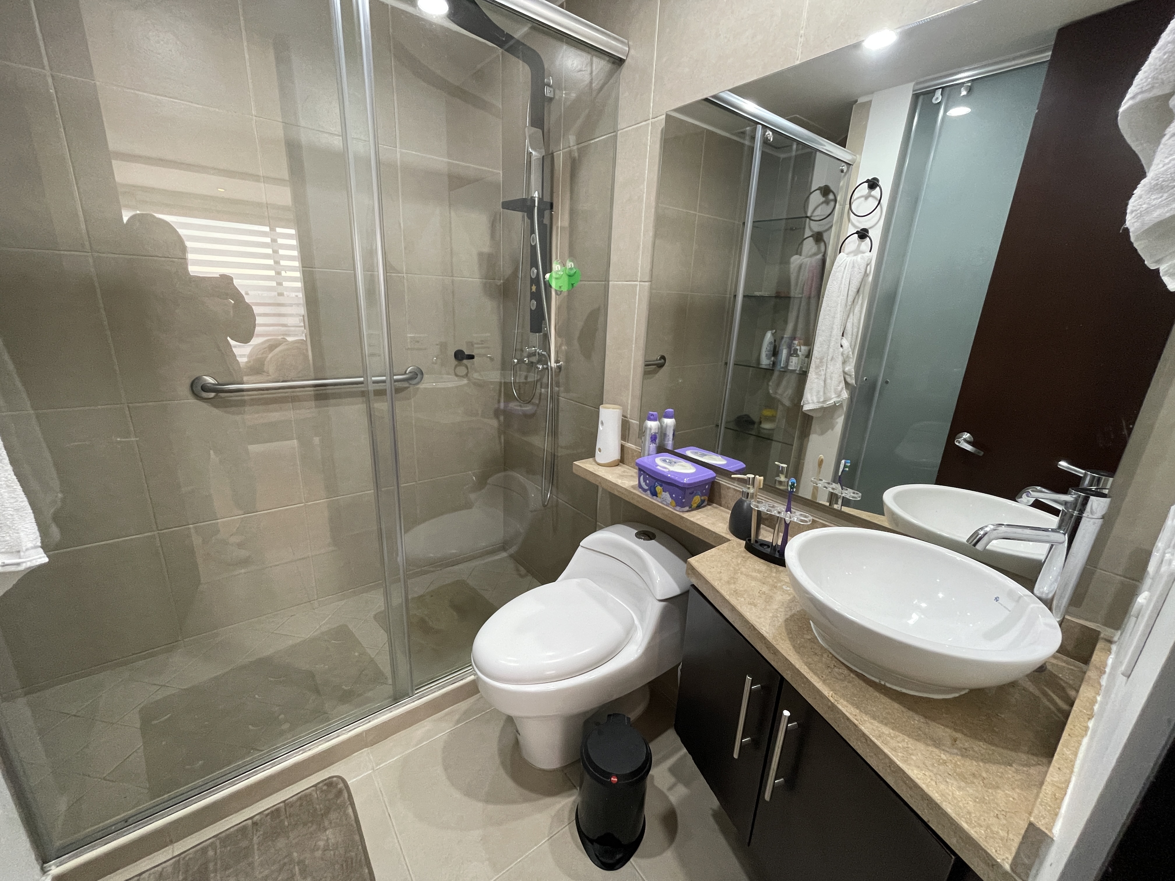 Apartamento en Venta en Bogotá D.C. - Los cedros oriental