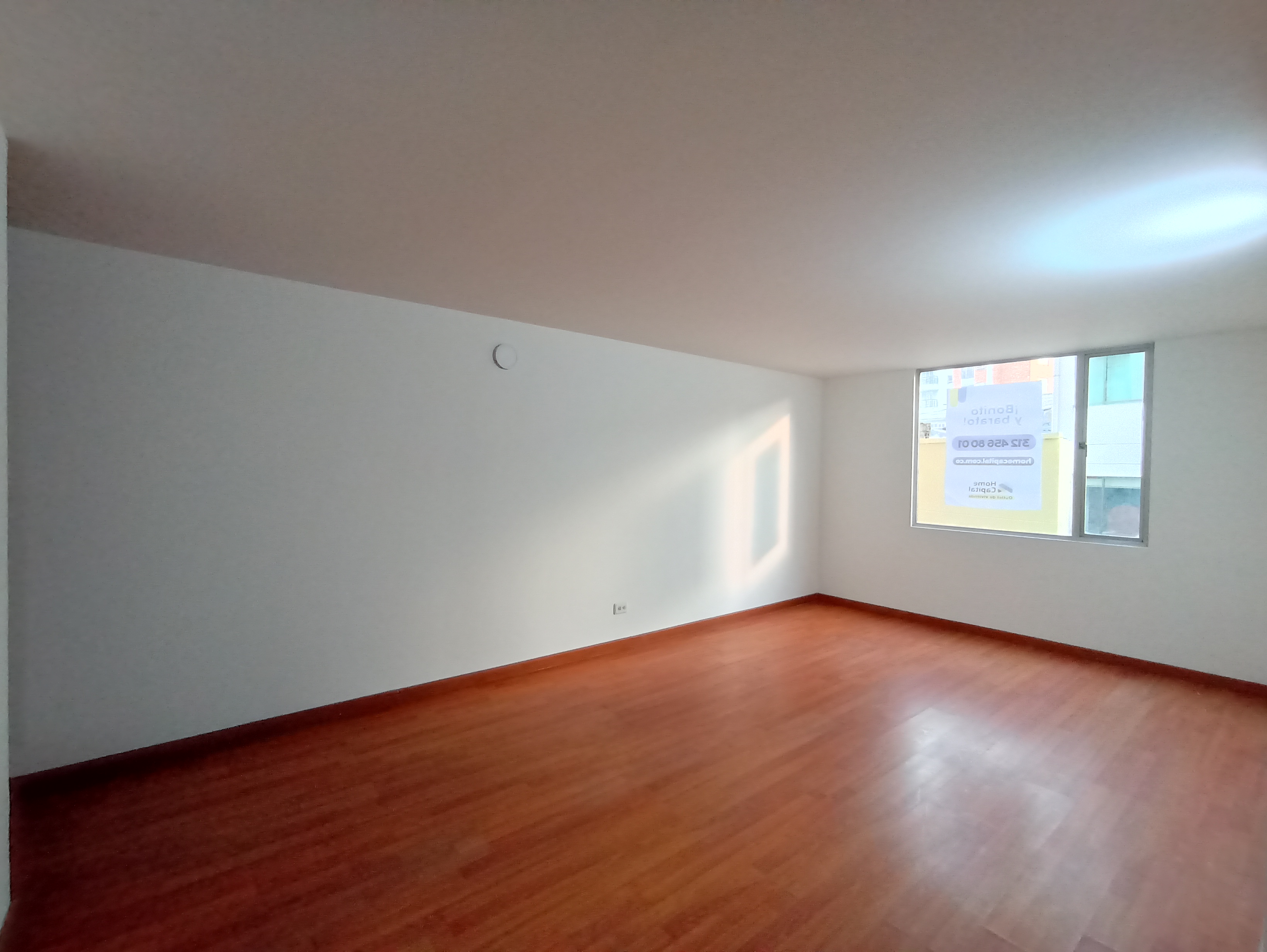 Apartamento en venta en Bogotá - Saint Michel Apto 202