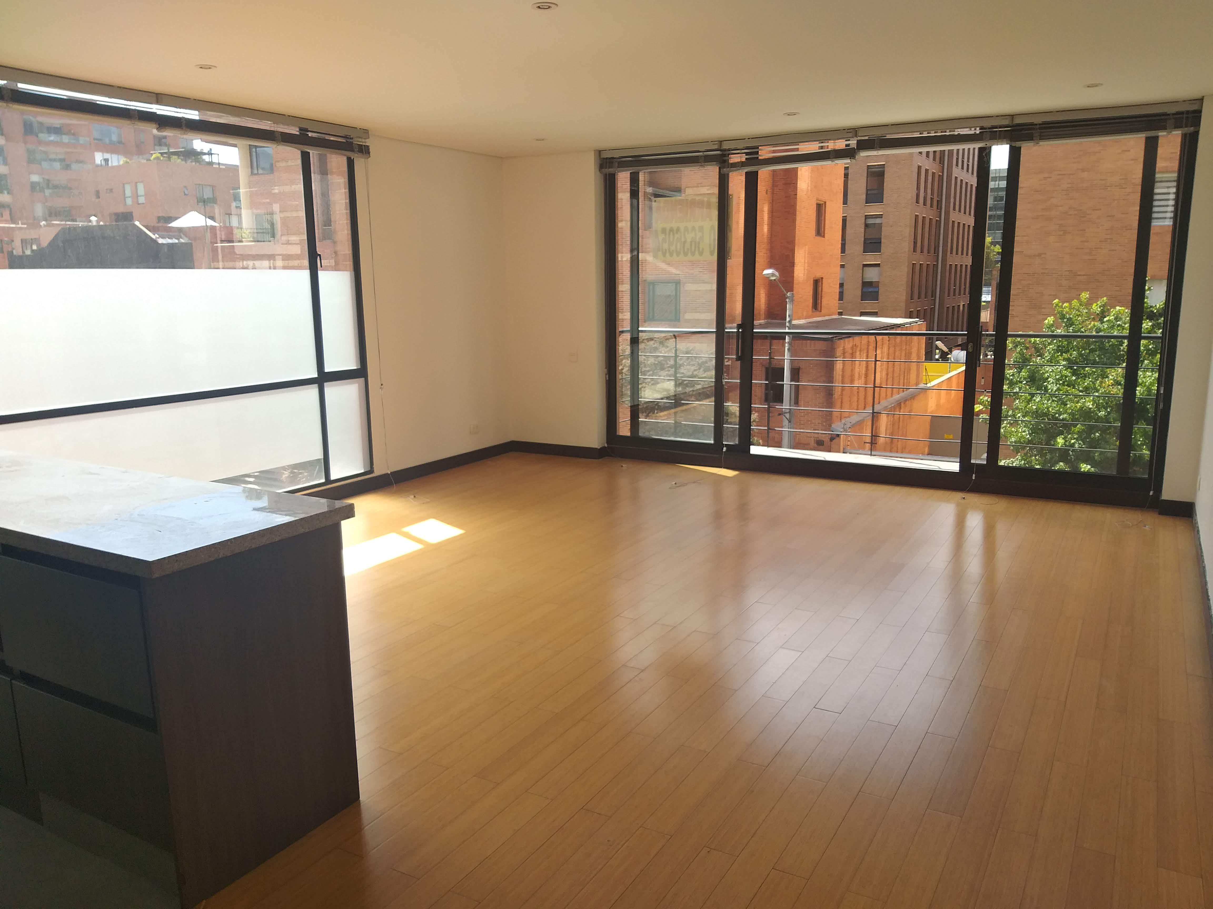 ARRIENDO APARTAMENTO EN CHICO, BOGOTA 4.000.000 COP