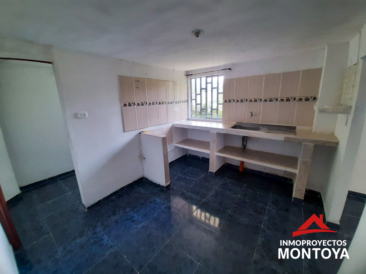 Casa dúplex esquinera en Llano Azul, Dosquebradas