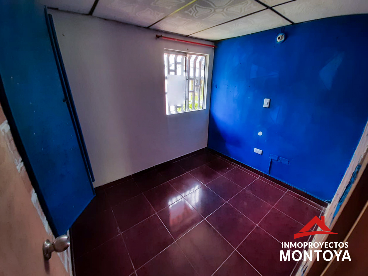 Casa dúplex esquinera en Llano Azul, Dosquebradas