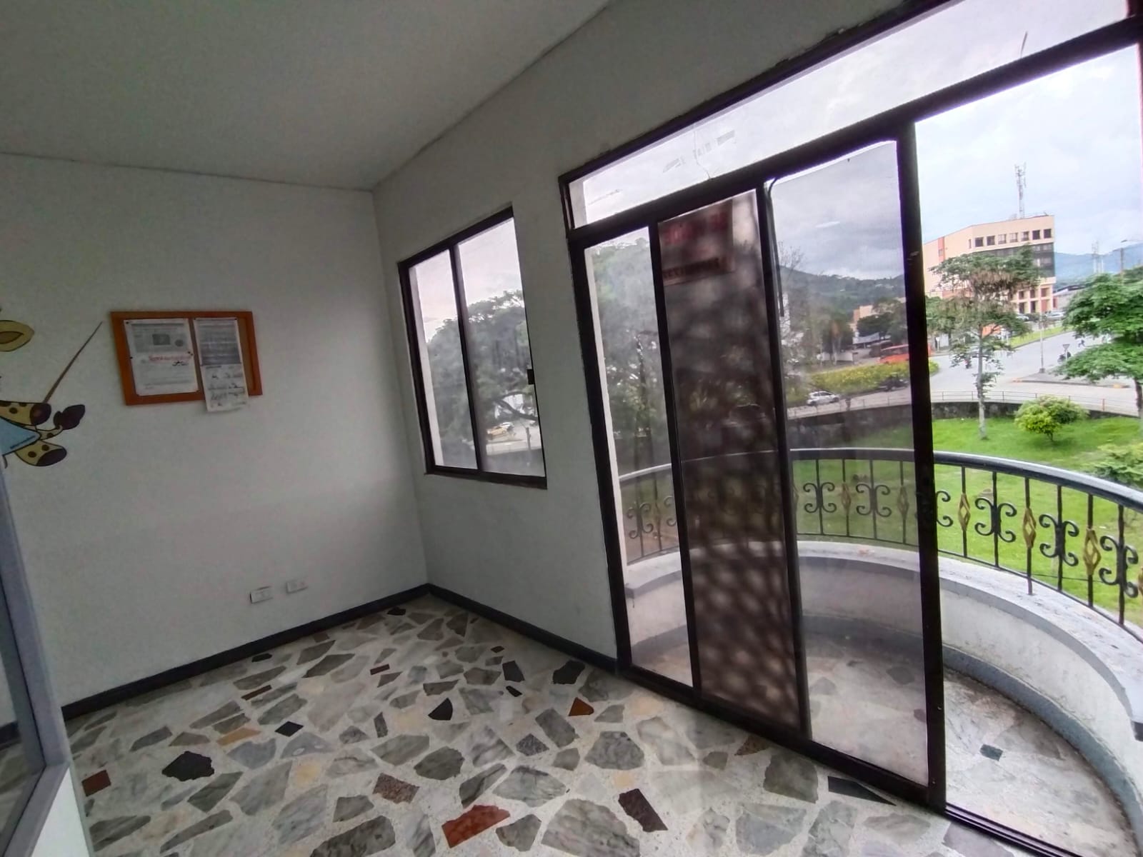 Foto de Local en Venta en Comuna el jardin/av. 30 agosto, Pereira - 2 - 48257