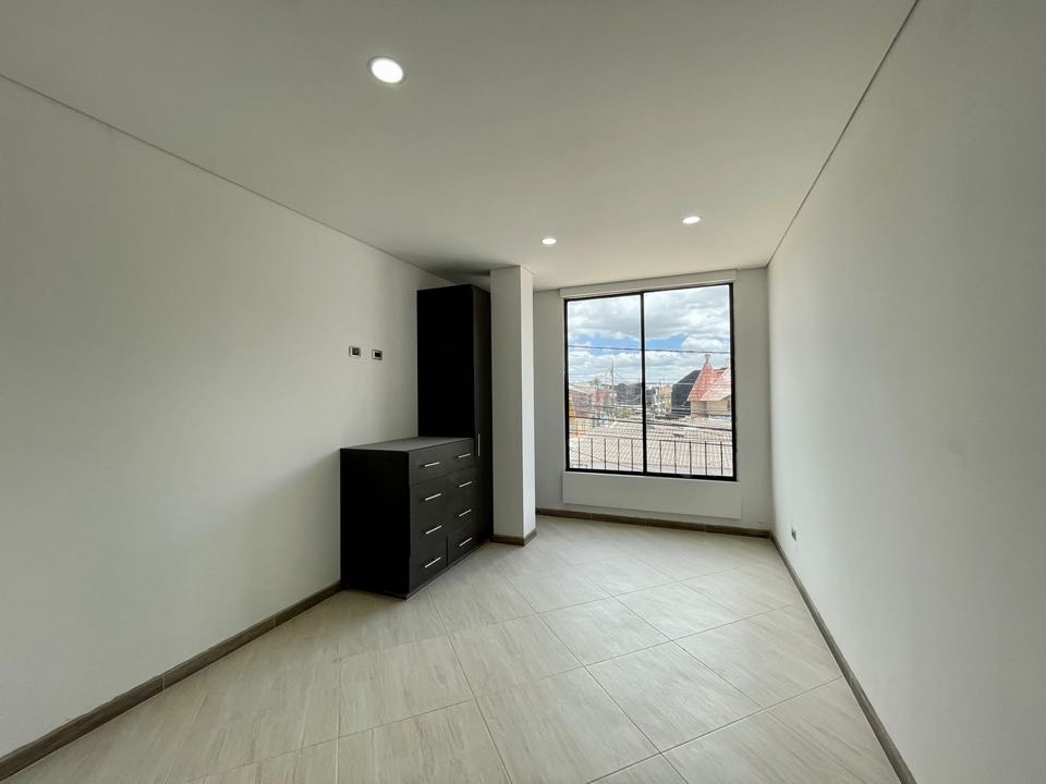 Se vende hermoso apartamento en Cota
