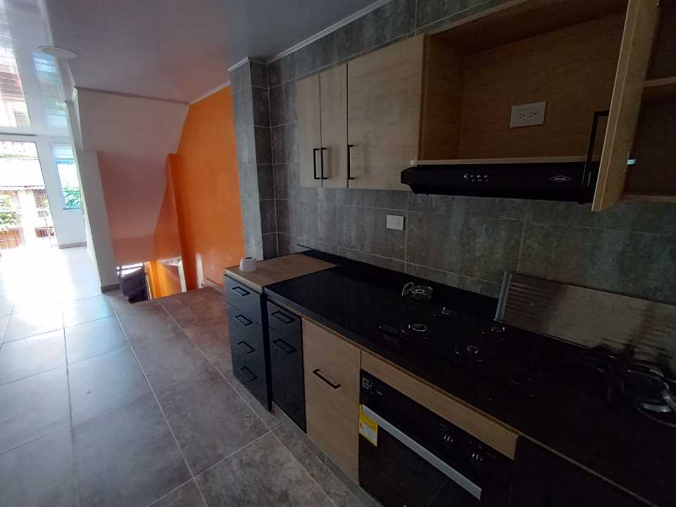 Foto de Casa en Venta en Comuna poblado/poblado ii, Pereira - 9 - 48473
