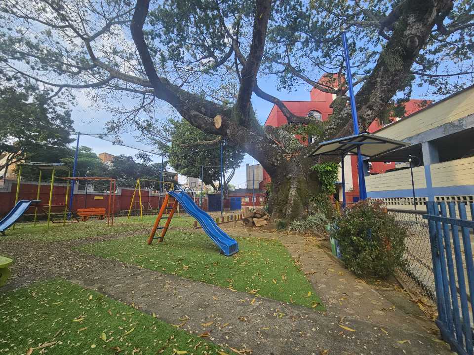 Apartamento en venta en Cañaveralejo, Cali, ID DX7006