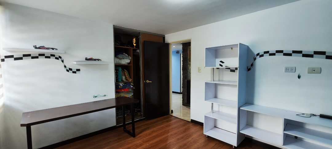 Apartamento en venta en Nueva Tequendama, Cali, ID ZL3438