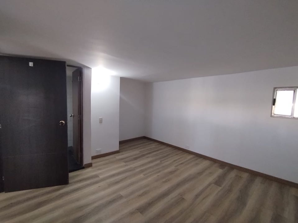 Venta apartamento duplex remodelado en la Campiña
