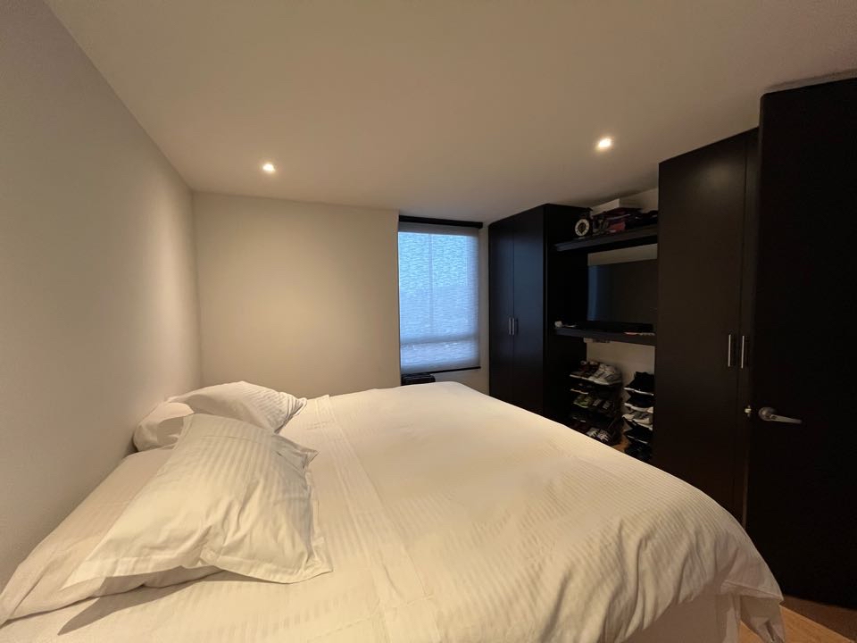 Venta espectacular apartaestudio en Cedritos