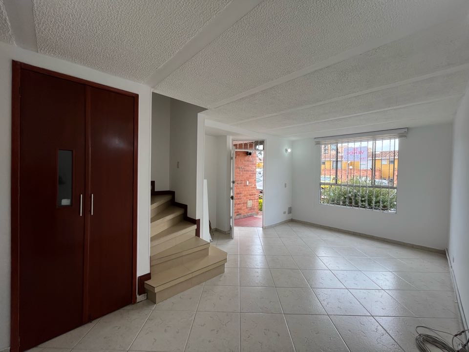 Venta hermosa casa en almirante Colon