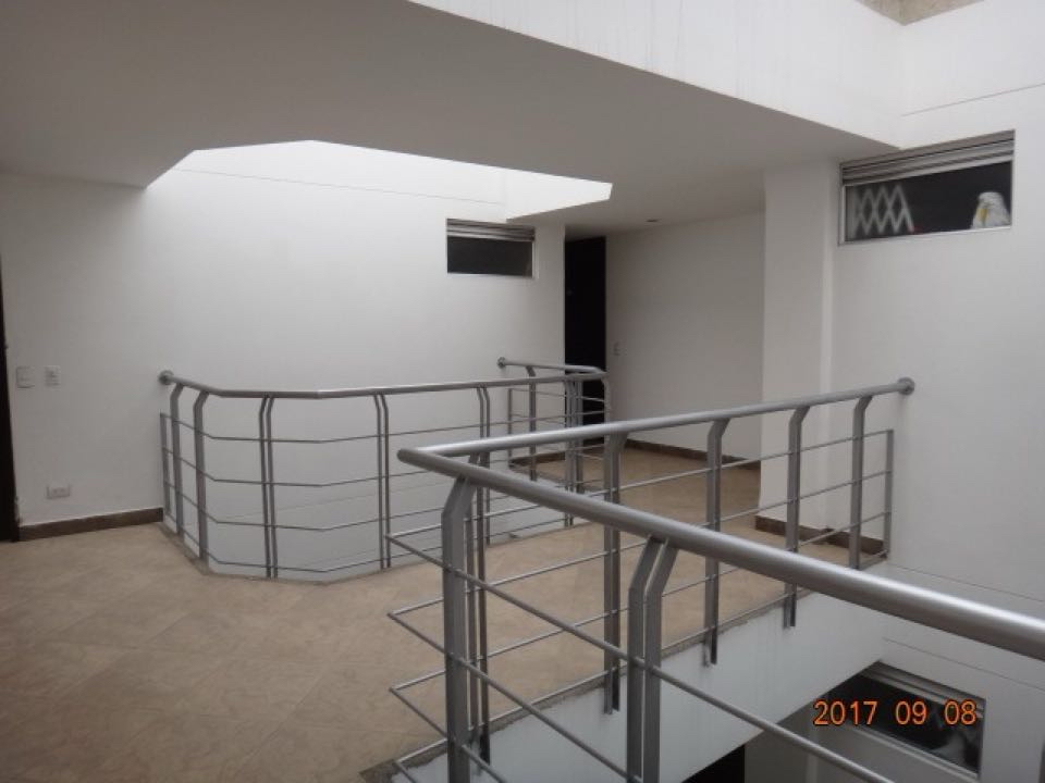 Venta hermoso Apartaestudio en Cedritos