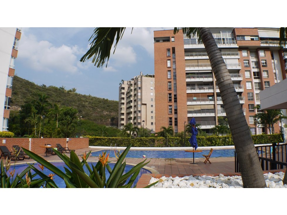 Moderno Apartamento en primer piso