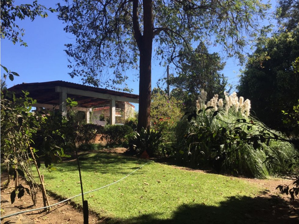 GRANJA EN VENTA EN SAN LUCAS SACATEPÉQUEZ US247,000 USD