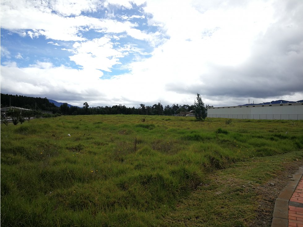 VENDO LOTE INDUSTRIAL TOCANCIPA CUNDINAMARCA - $3.028.950.000 COP
