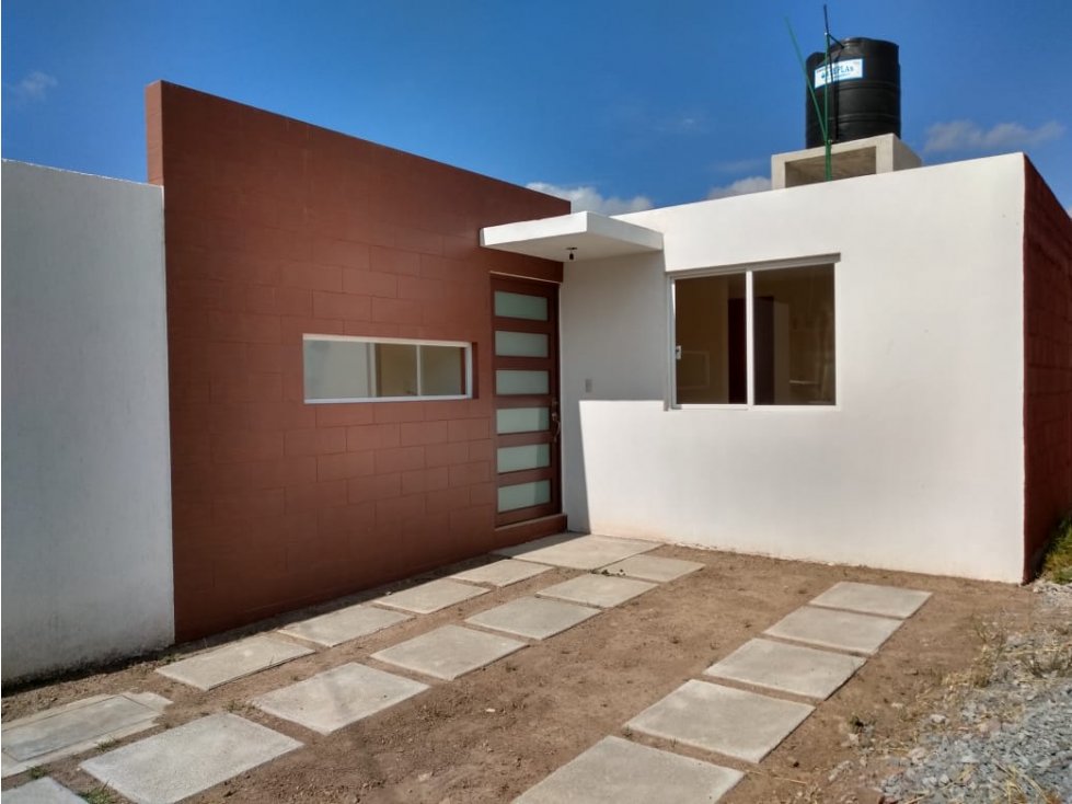 CASA NUEVA EN TULANCINGO, COL. SABINOS - $680,000 MXN