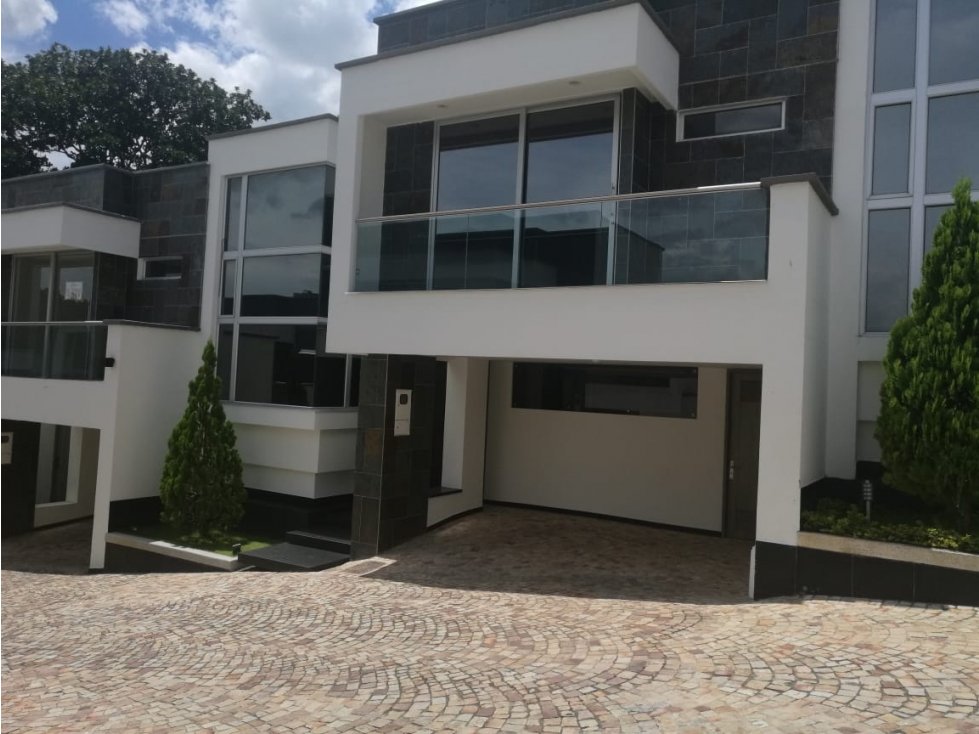 CASA EN VENTA BUCARAMANGA LAGOS DEL CACIQUE
