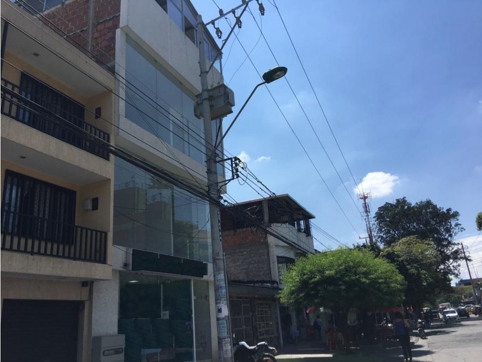 VENTA EDIFICIO CON LOCALES CALI SALOMIA 2.000.000.000 COP