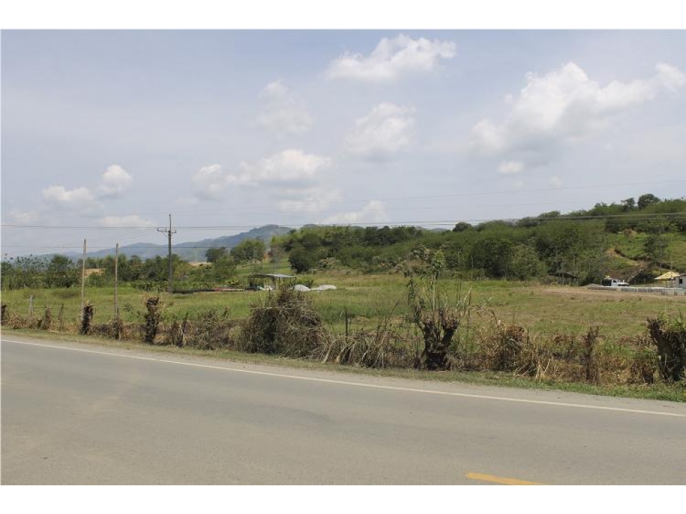 SE VENDE LOTE EN EL GARCES NAVAS 8.109.000.000 COP