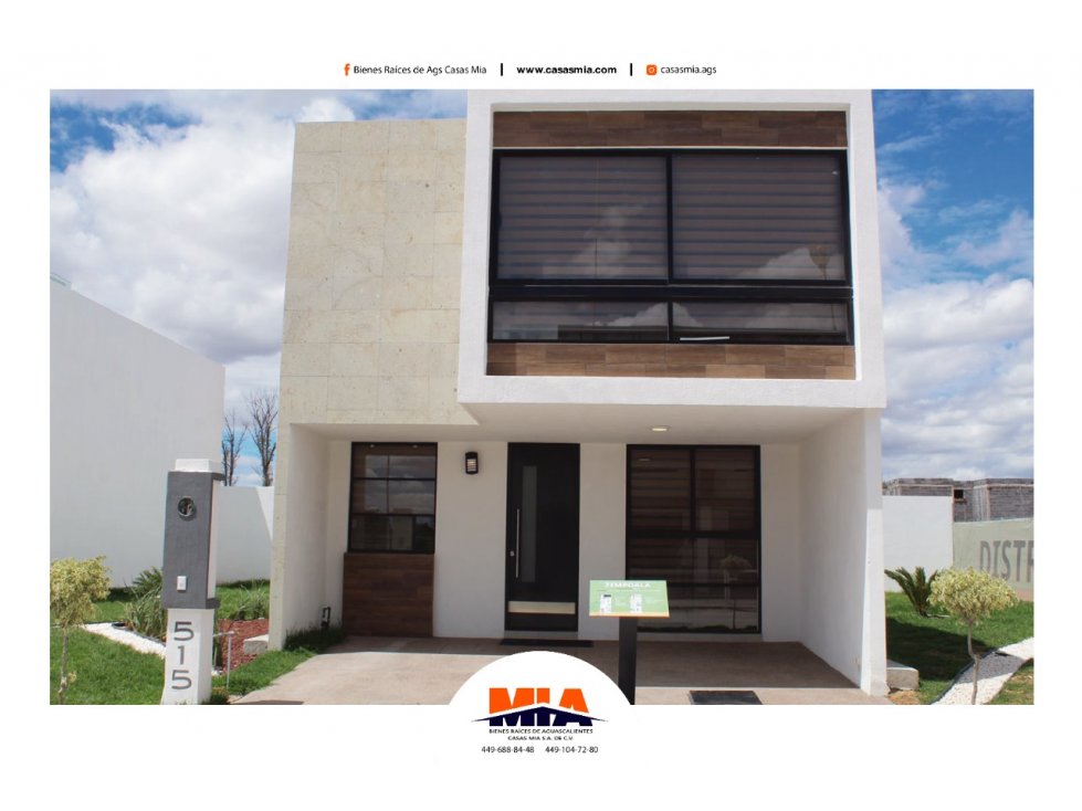 CASA EN VENTA AL PONIENTE DE LA CIUDAD (SC)