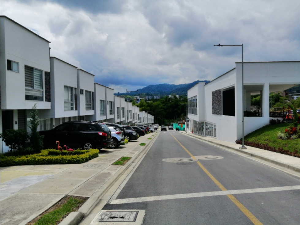 SE VENDE CASA EN RINCÓN DE LA PRADERA DOSQUEBRADAS