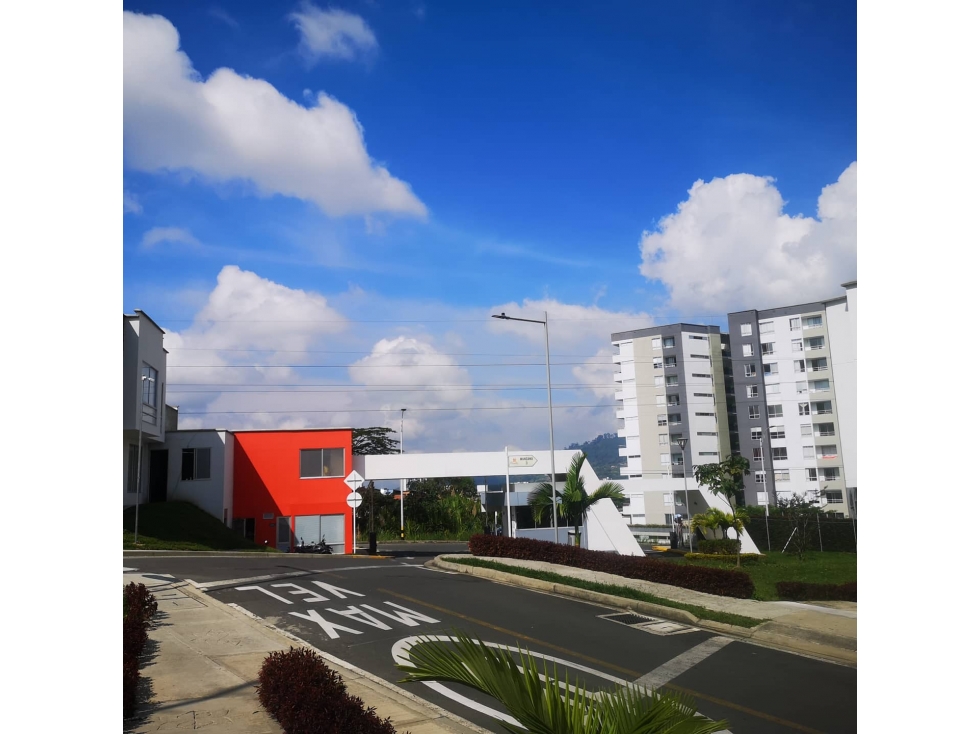 SE VENDE CASA EN RINCÓN DE LA PRADERA DOSQUEBRADAS - $315.000.000 COP