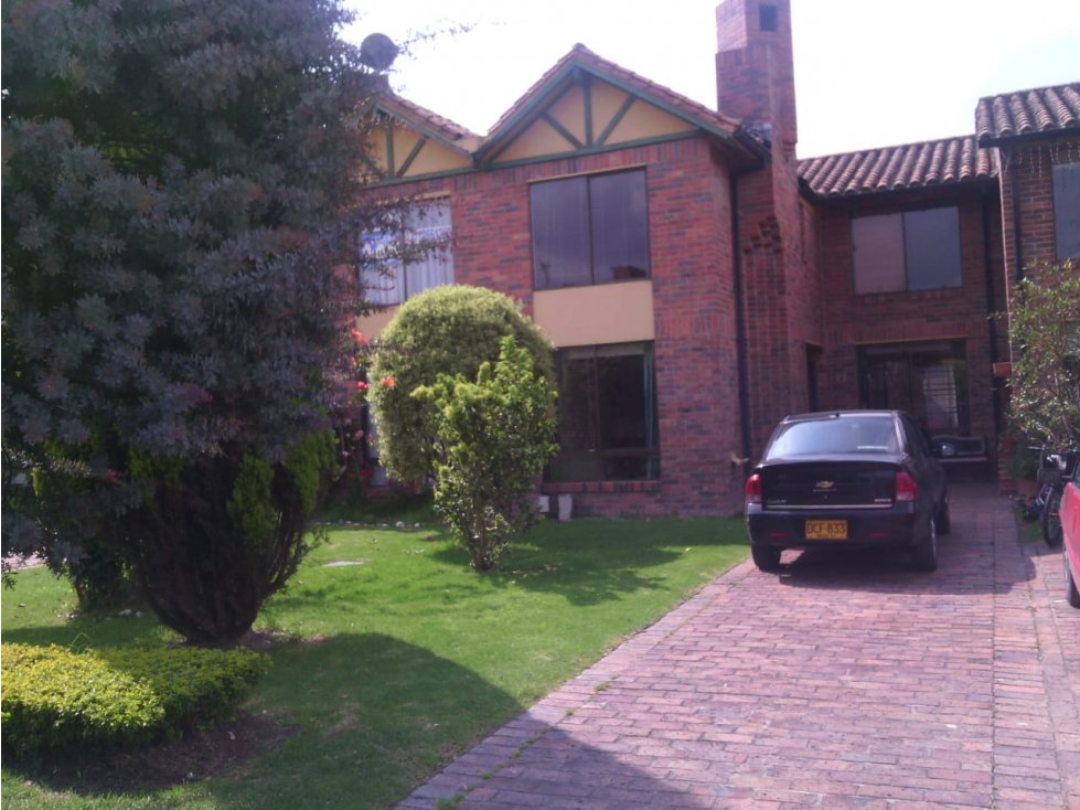 Arriendo Casa Chía Club Campestre Río Frío Ayuelos 3.300.000 COP