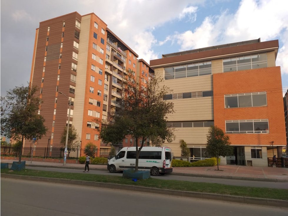 vendo apartamento Bogota Nueva Castilla cra 87 con 8a piscina 340.