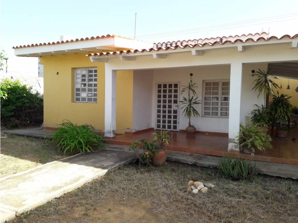 CASA AMPLIA, +R COSTA AZUL, VENTA MARGARITA US35,000 USD