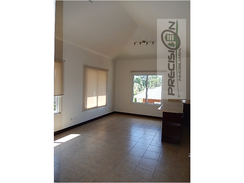 Apartamento en alquiler Km.13.5, Condominio Villas Entreluces Q4,500 GTQ