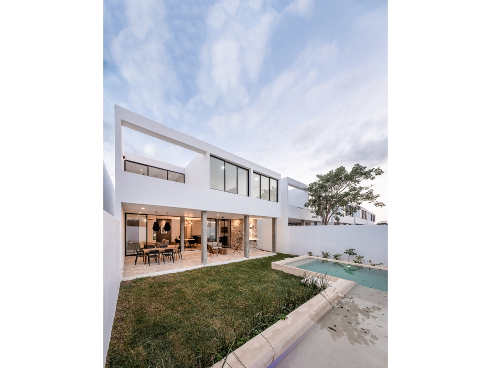 Venta de casa al norte de Mérida Privada Tamora. Zaguan — foto 3