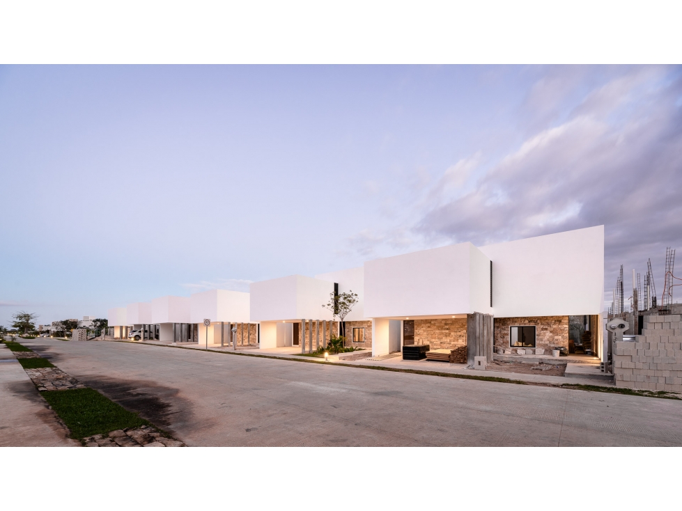 Venta de casa al norte de Mérida Privada Tamora. Zaguan — foto 2