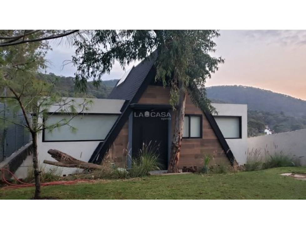 CABAÑA TIPO "A" EN VALLE DE BRAVO