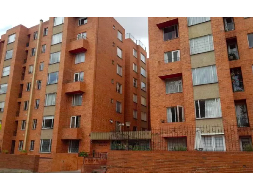 Venta Apartamento Victoria Norte Bogotá 323.596.000 COP