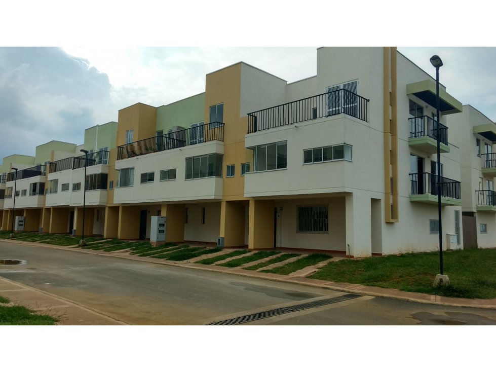 VENTA CASA CONJ. BAMBÚ LA RESERVA, JAMUNDI