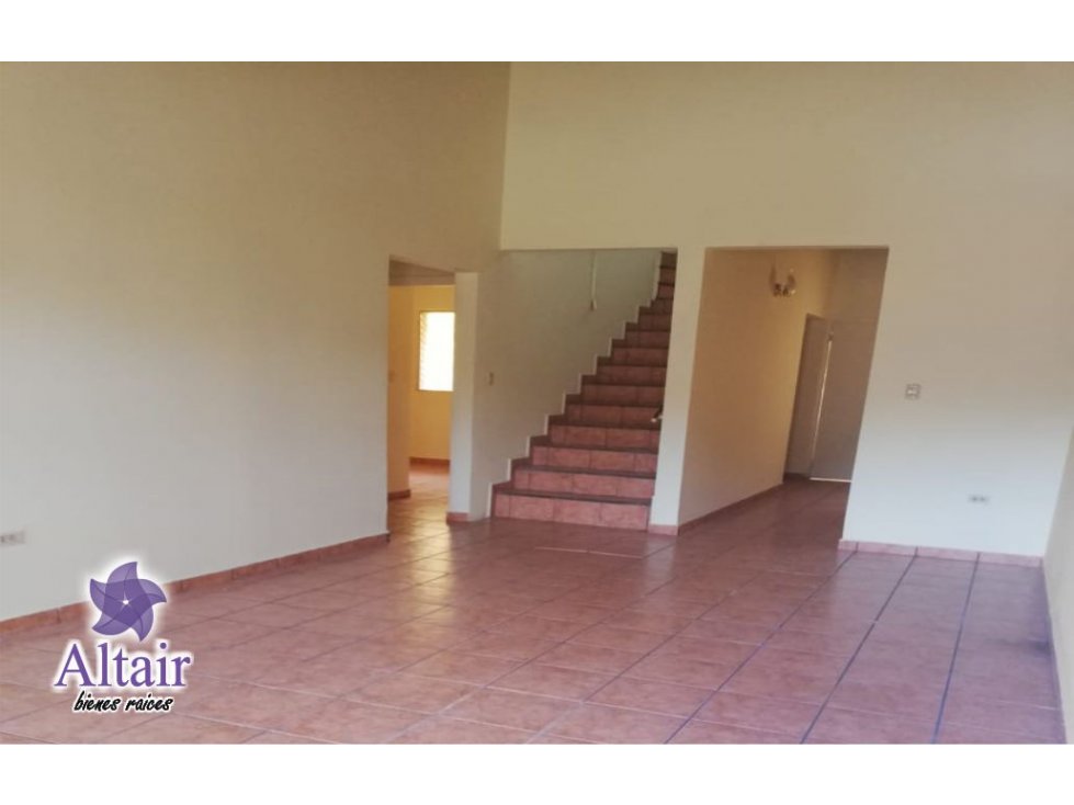 Se Vende casa en Residencial San Juan