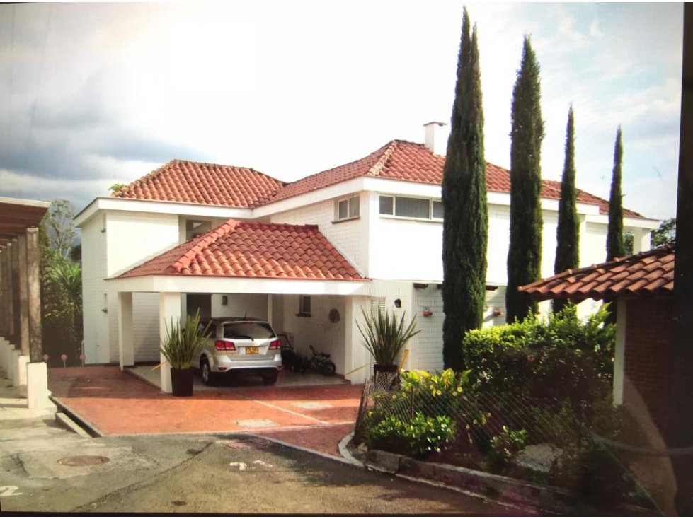 Venta casa campestre Armenía 780.000.000 COP