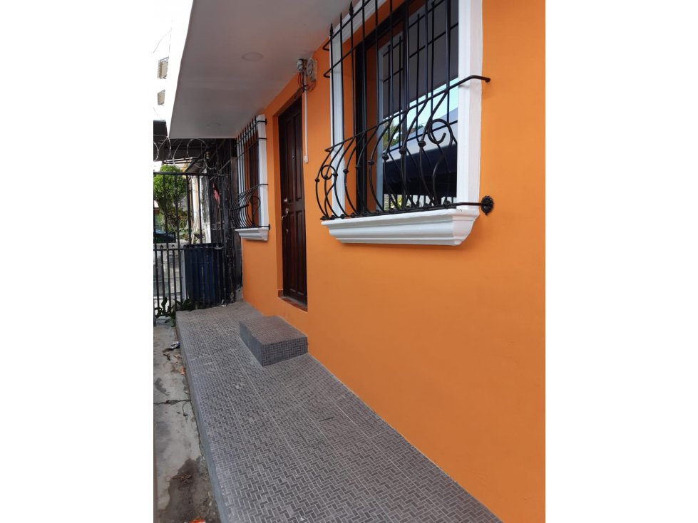 Casa en Residencial Altos de San Jose Santa Tecla