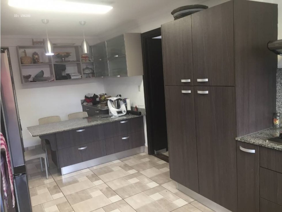 Locales comerciales 2 niveles ciudad panama pueblo nuevo - Pa.vendoo.net