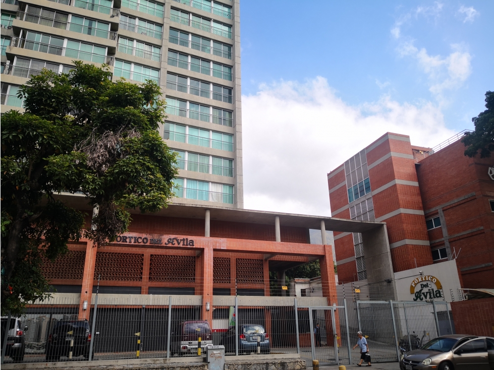 SE VENDE APTO 57M2 2H/1B/1PE Porticos del Ávila San Bernandino