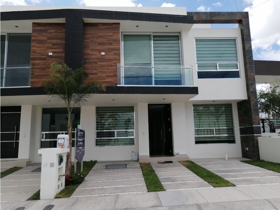 CASA EN VENTA EN ZAKIA EL MARQUES QUERETARO GVM