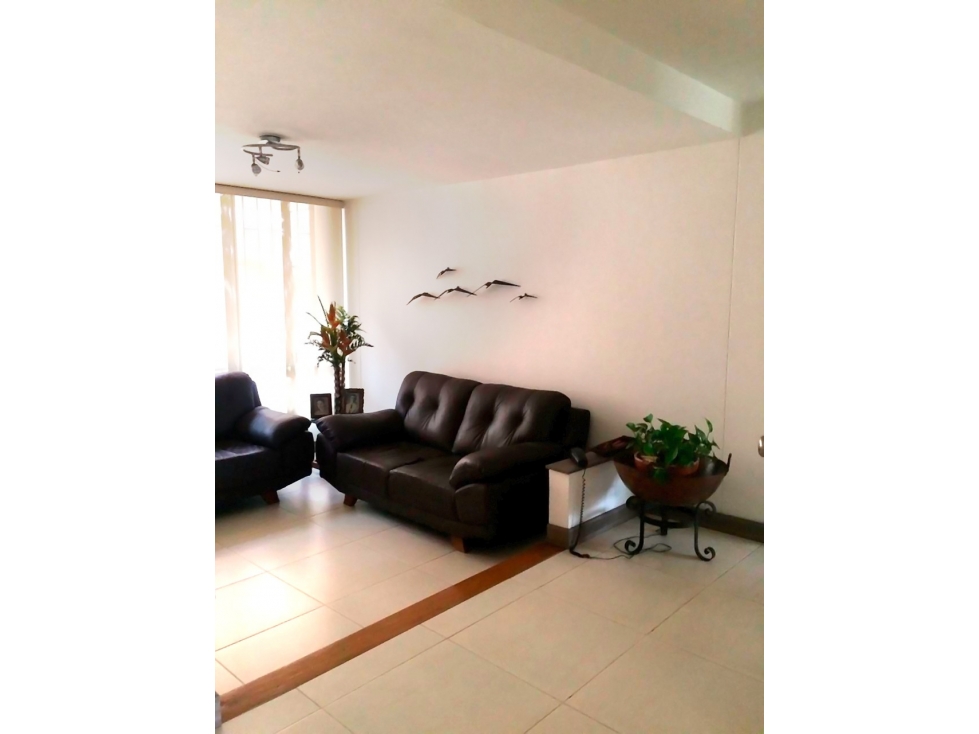 APARTMENT FOR SALE / LAURELES, MEDELLÍN ANTIOQUIA, COLOMBIA